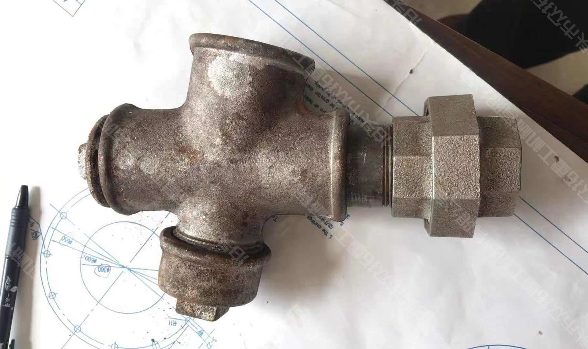 焦?fàn)t煤氣異徑四通