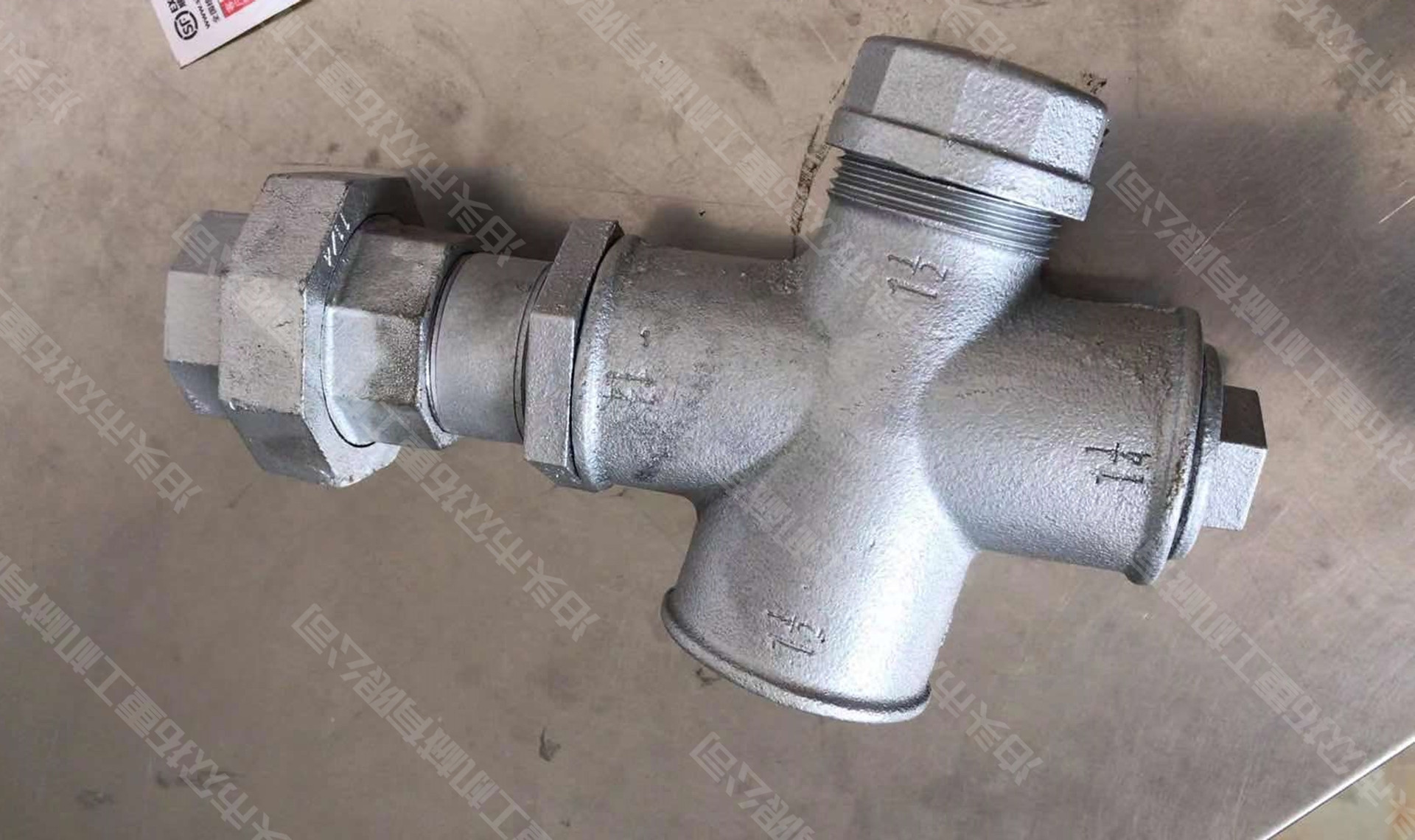 焦?fàn)t煤氣異徑四通